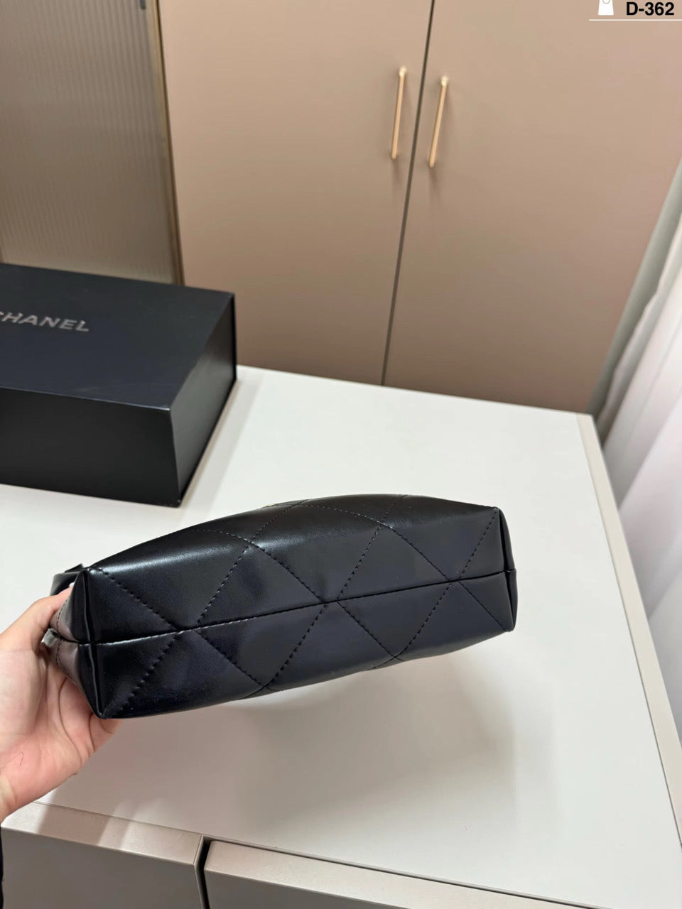 Gold Chain Strap Bag