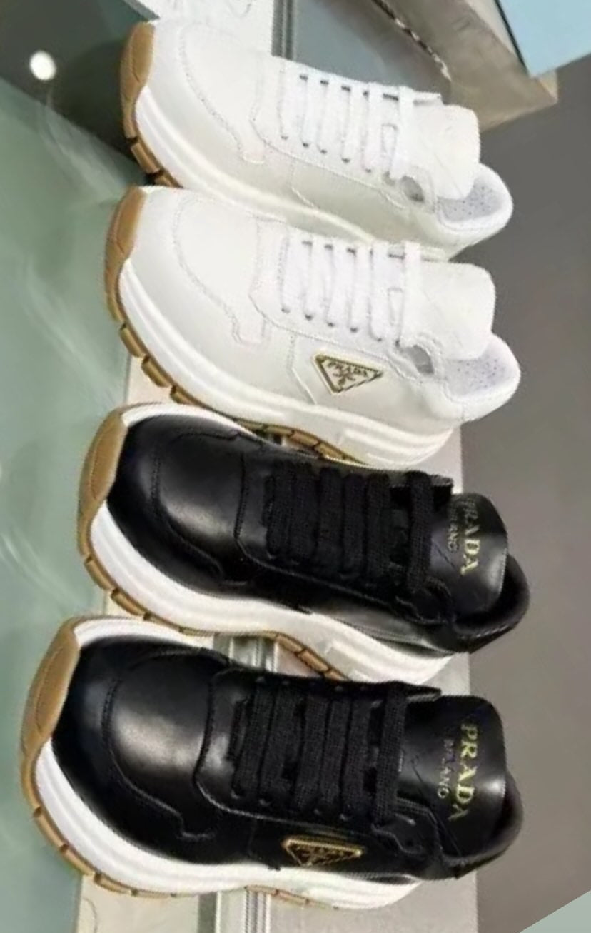 Leather Tennis Shoes