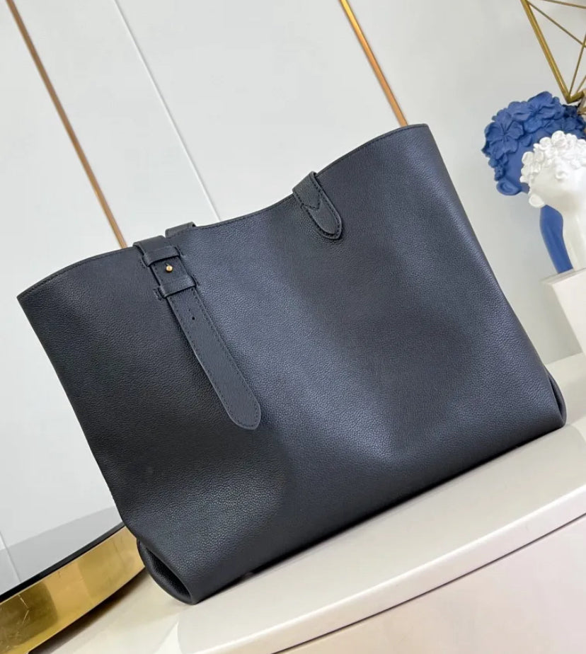 Large Leather Tote