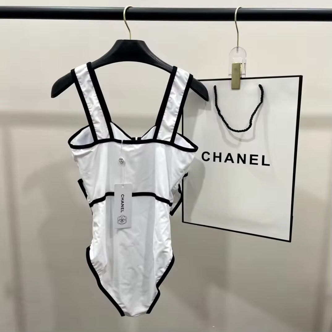One piece with thick straps
