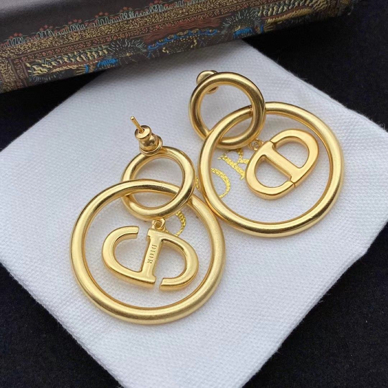 Medium Gold earrings