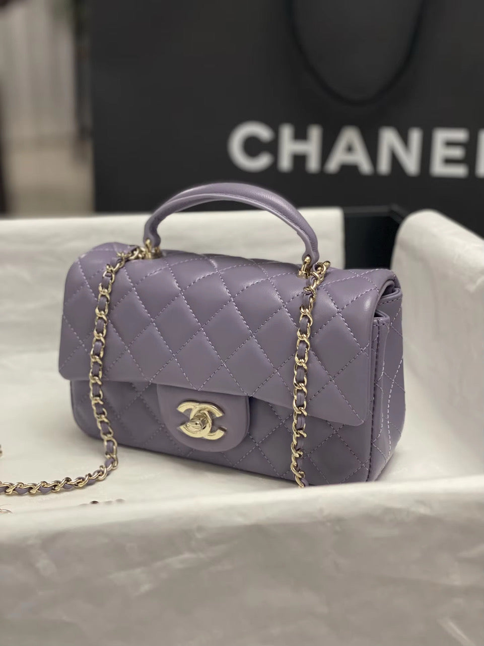 Luxury Top Handle (NOT ELIGIBLE FOR DISCOUNT)