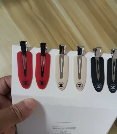 6 Hairpins