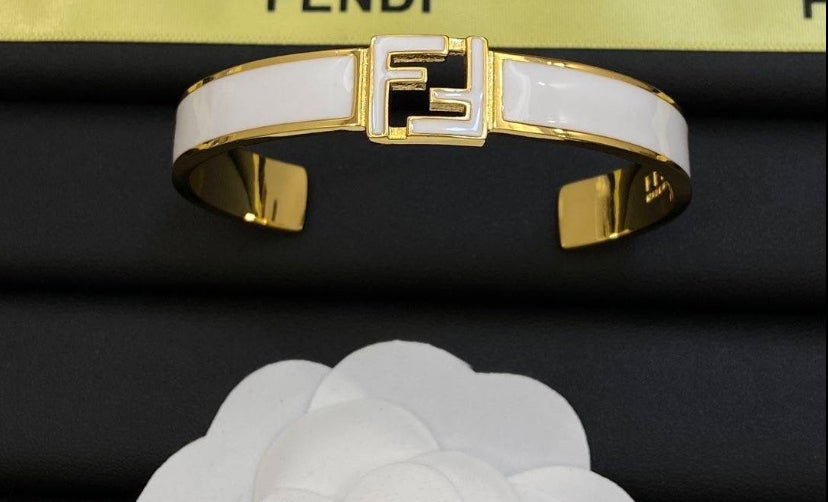Gold plated bracelet