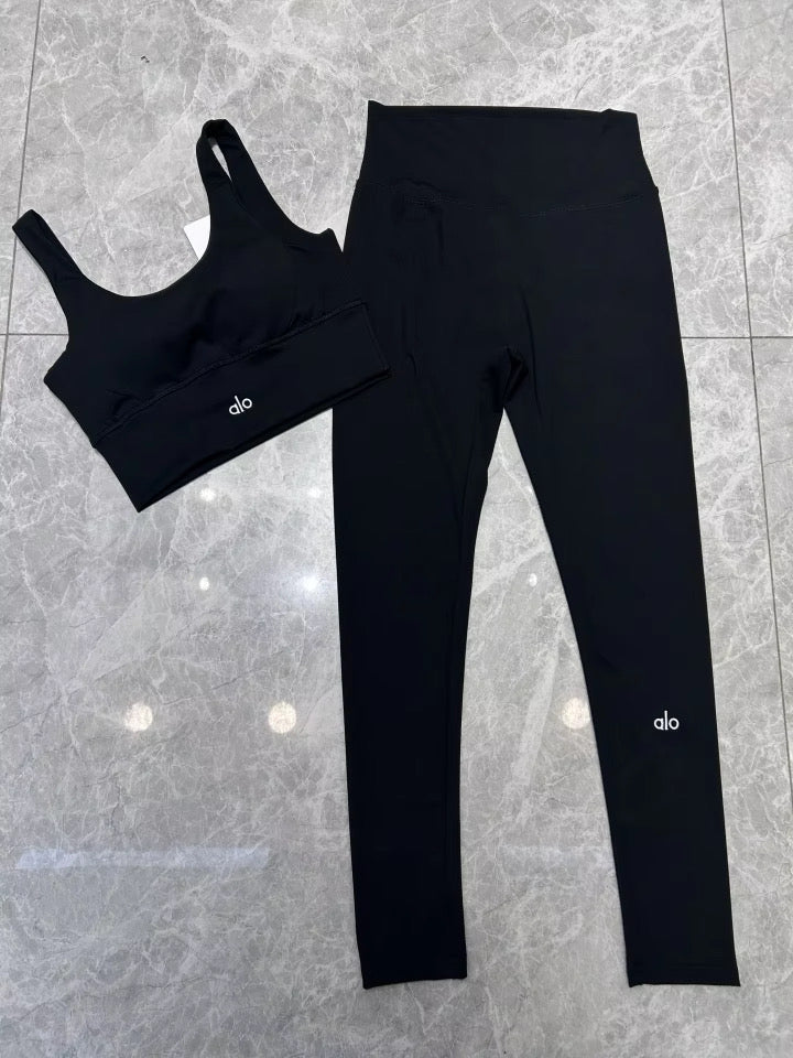 Sports Bra & Leggings