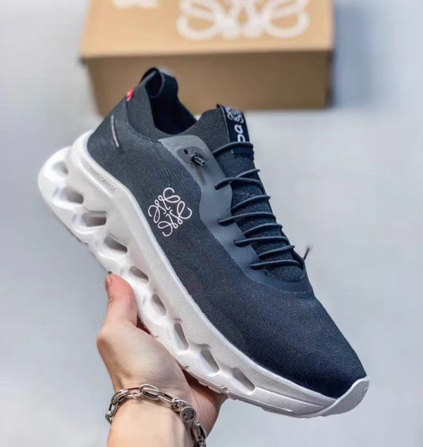 Athletic performance tennis shoes