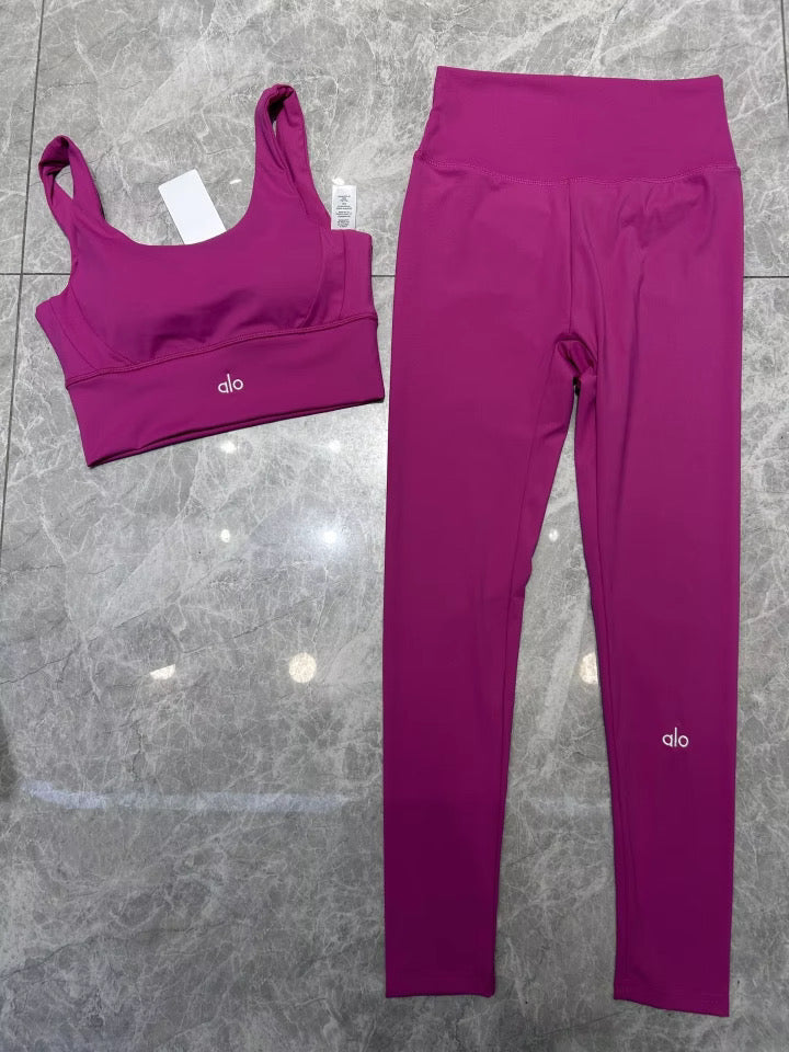 Sports Bra & Leggings