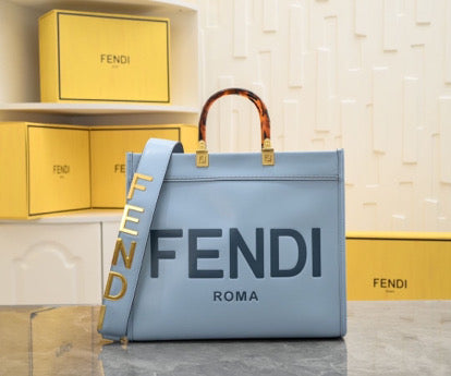 Medium Leather Tote