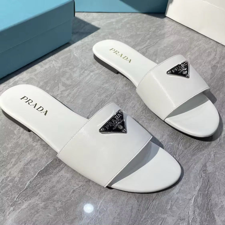Flat Leather Sandals
