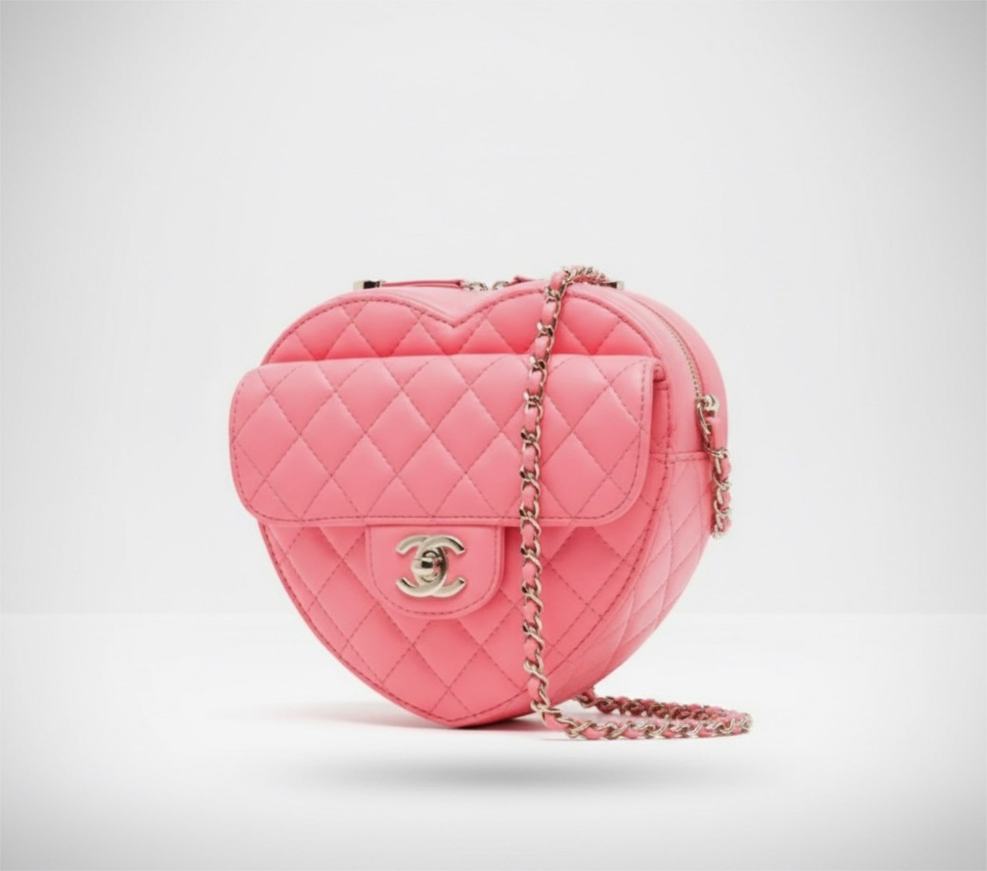 Large Heart Crossbody (7.08 INCHES)