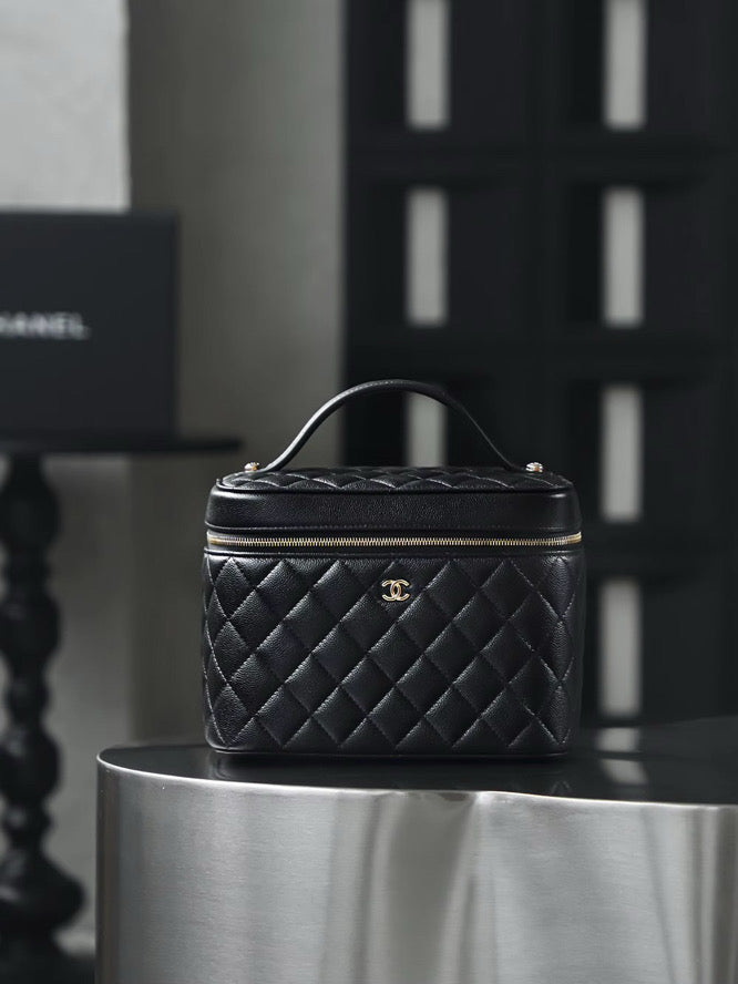 Oversized Leather Makeup bag