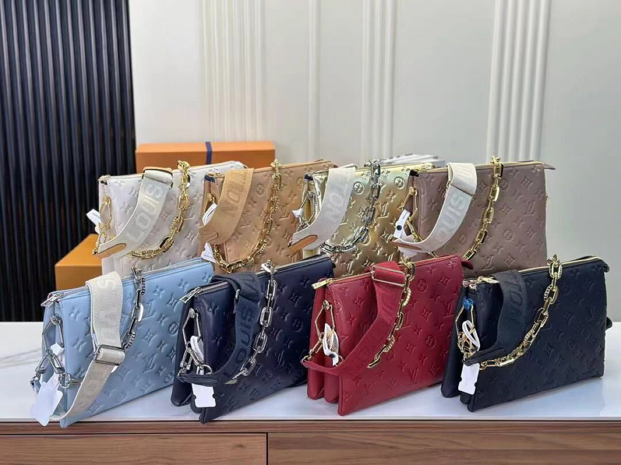 Leather bag with 3 compartments
