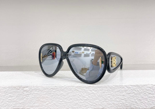 Oversized Deluxe Sunglasses