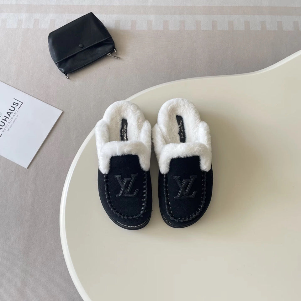 Furry Flats (CART DISCOUNT)