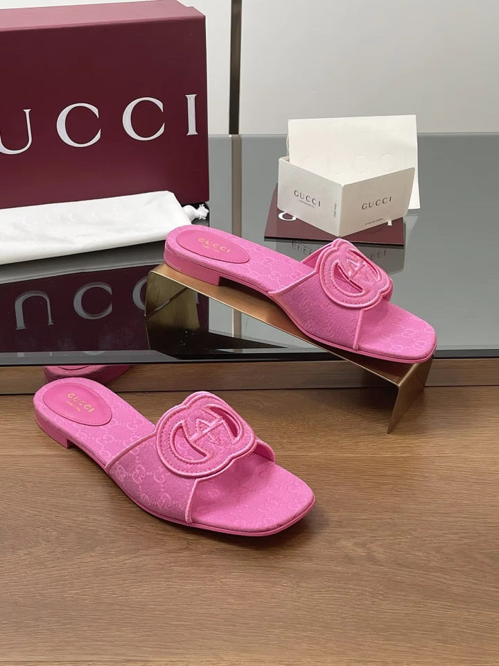 Interlocking Bright Sandals