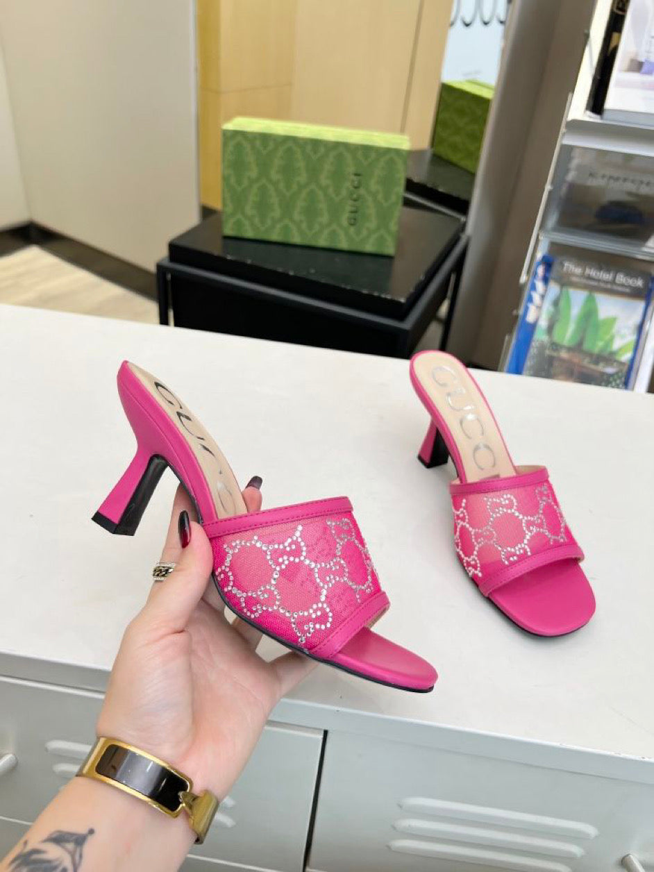 Mini heel with mesh screen