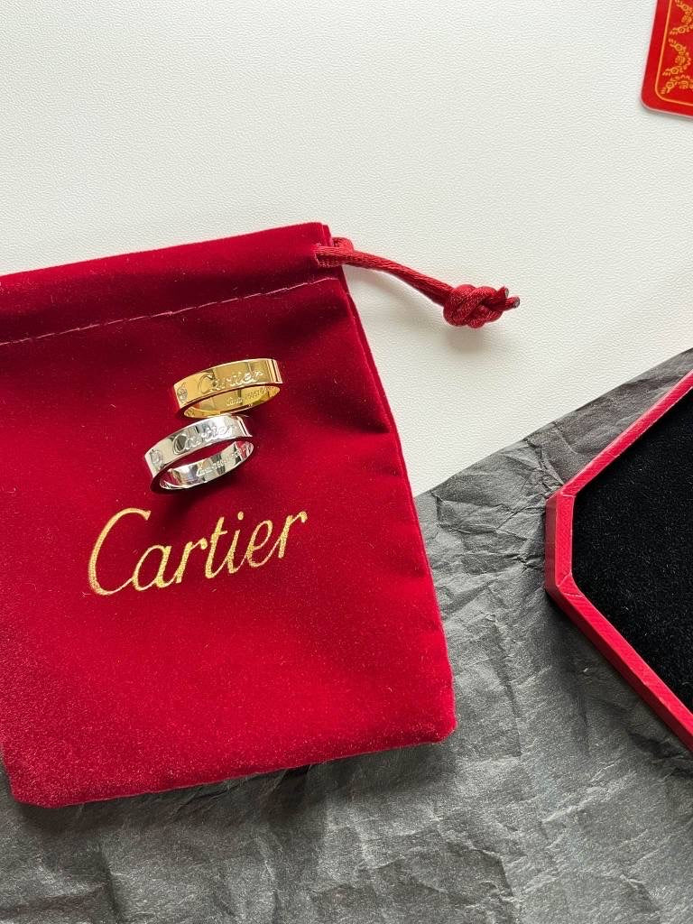Gold or Silver ring