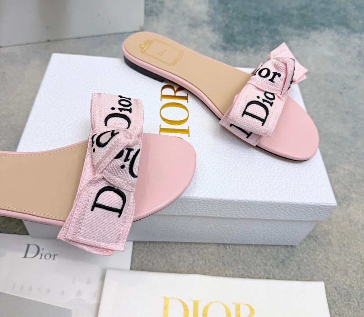 Flat Ribbon Flats