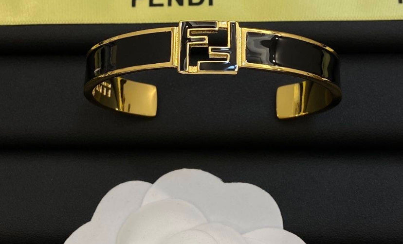 Gold plated bracelet