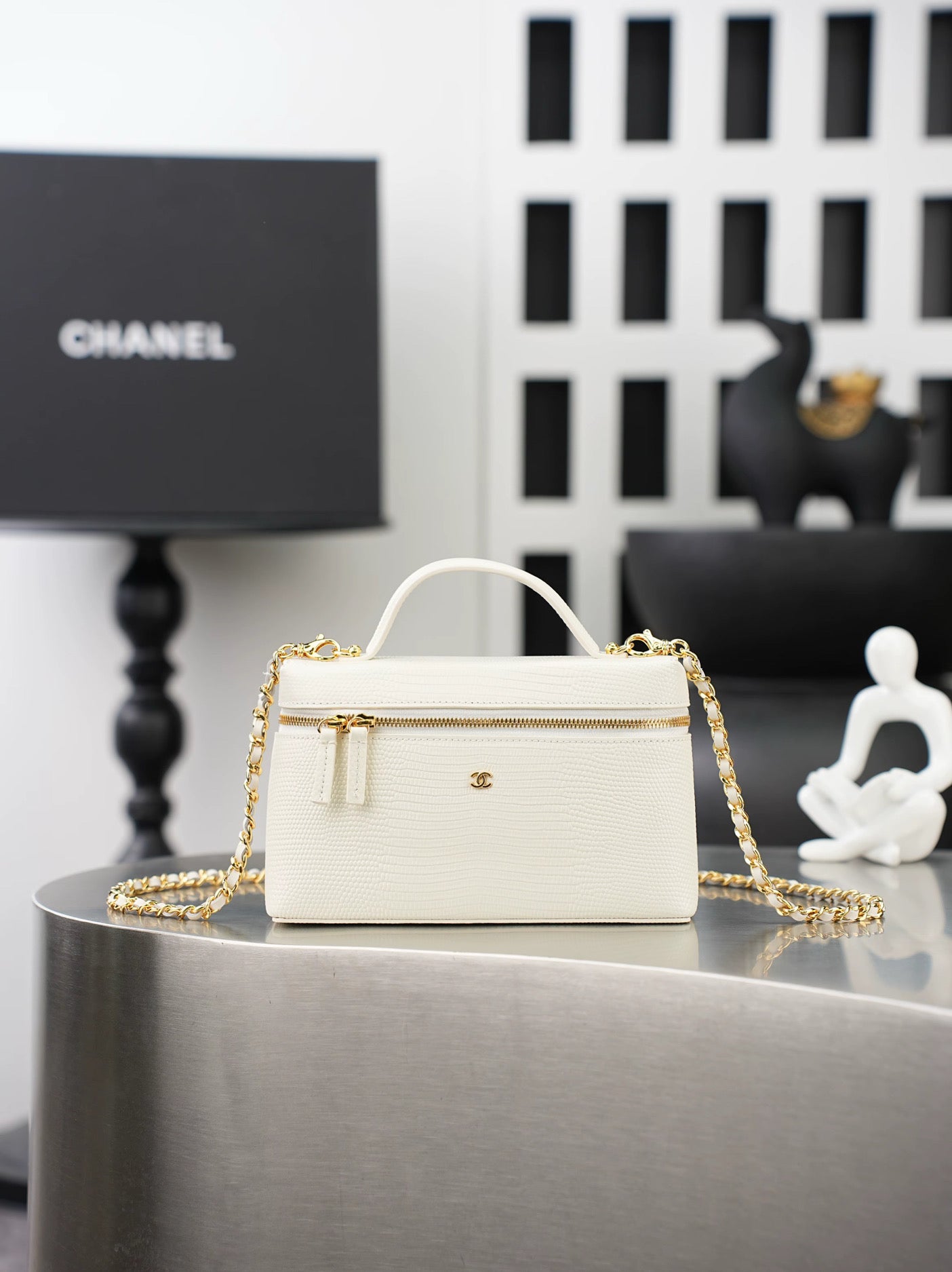 The coco Vanity Case