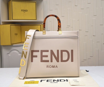 Medium Leather Tote