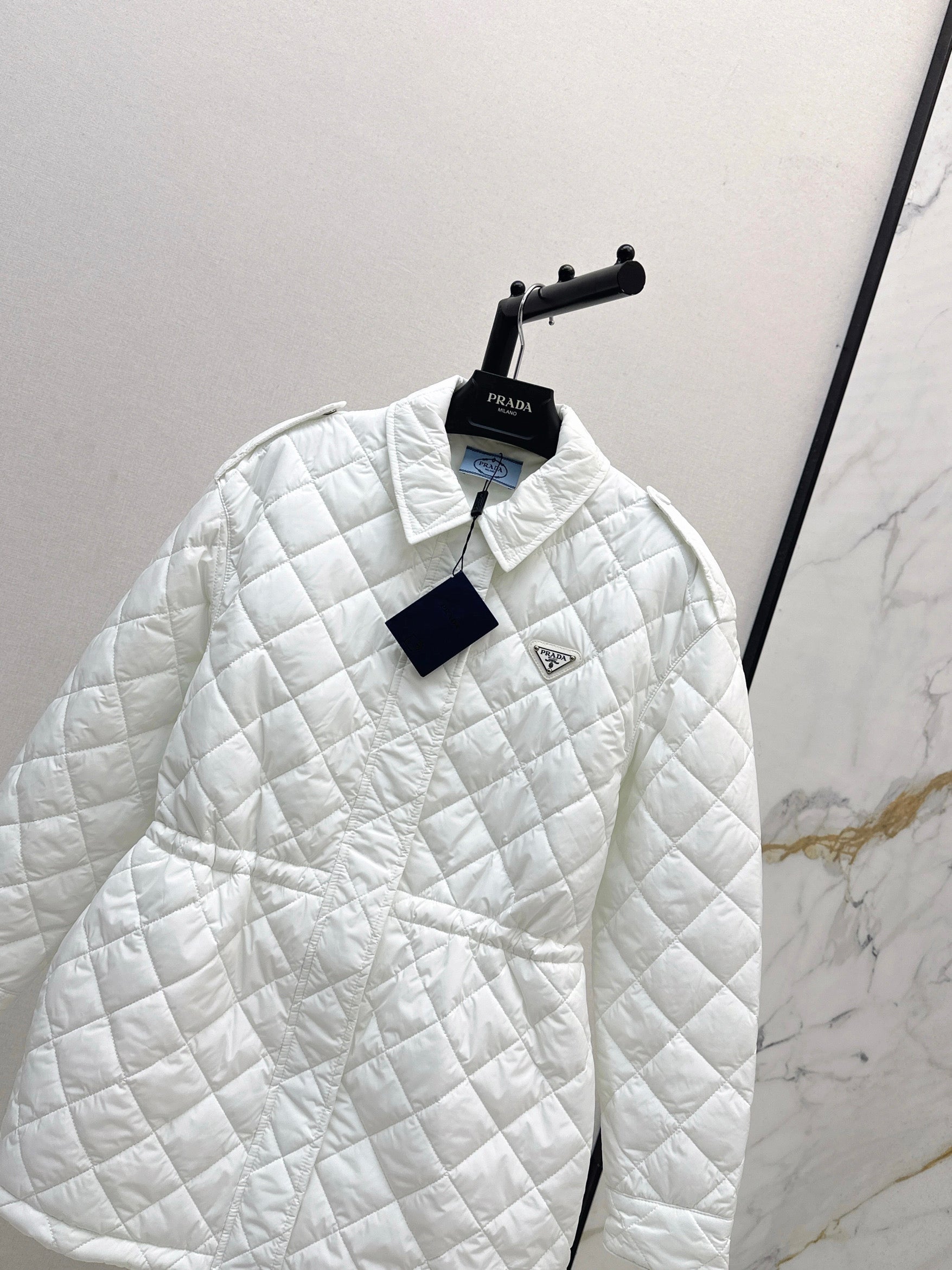 Medium Length Trench Style