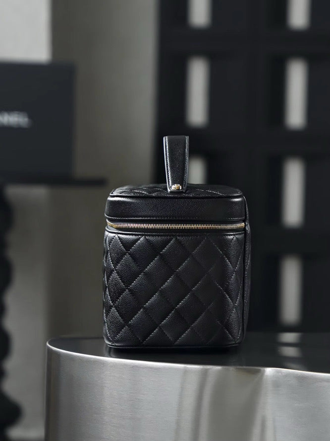Oversized Leather Makeup bag
