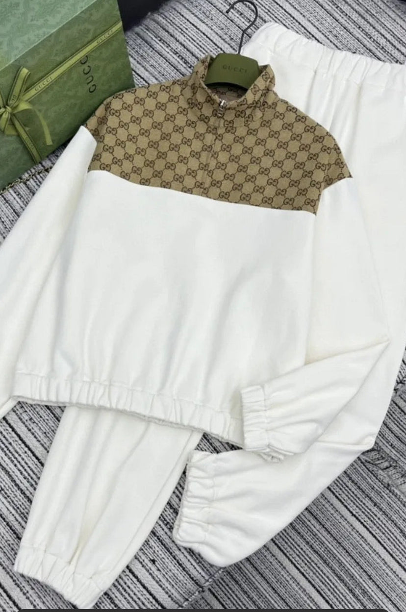 Two piece set
