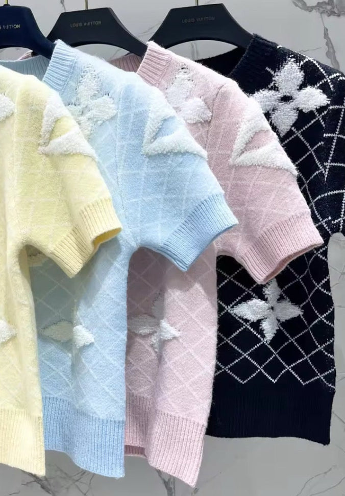 Circle Neck Top