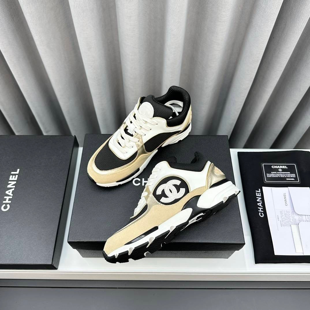 Brown & Black Tennis shoes