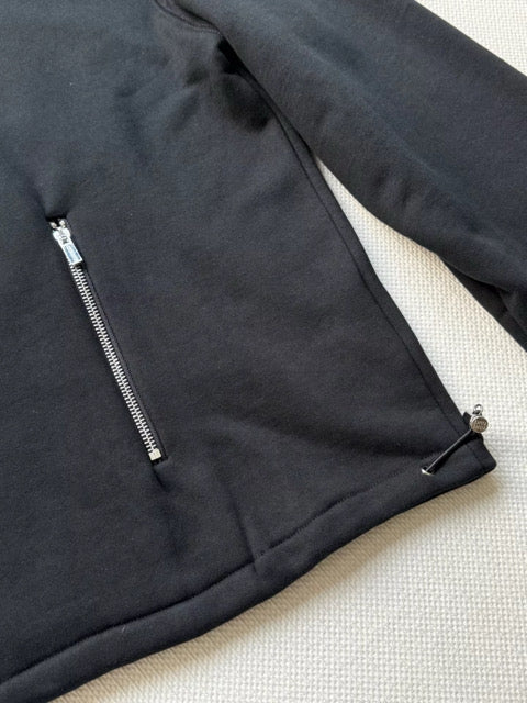 Black Pullover