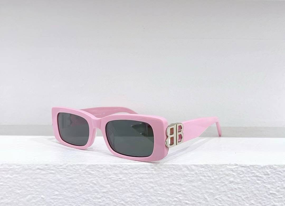 Gafas de sol deslumbrantes de perfil bajo