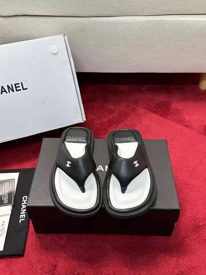 Thong Leather Sandal