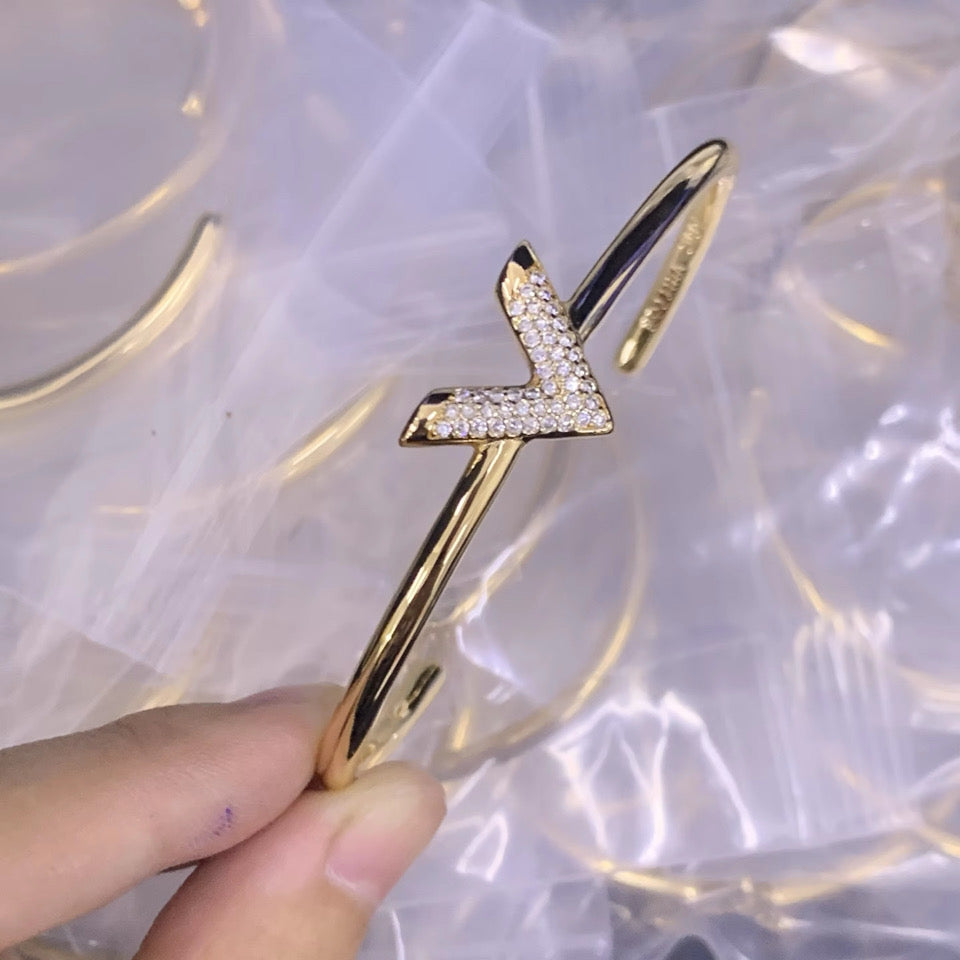 Gold or Silver Bedazzled cuff