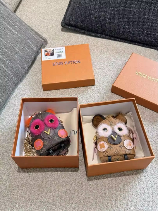 Mini leather keychain