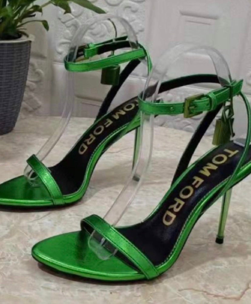 Tacones altos coloridos (OTROS COLORES COLOCAR NOTA)