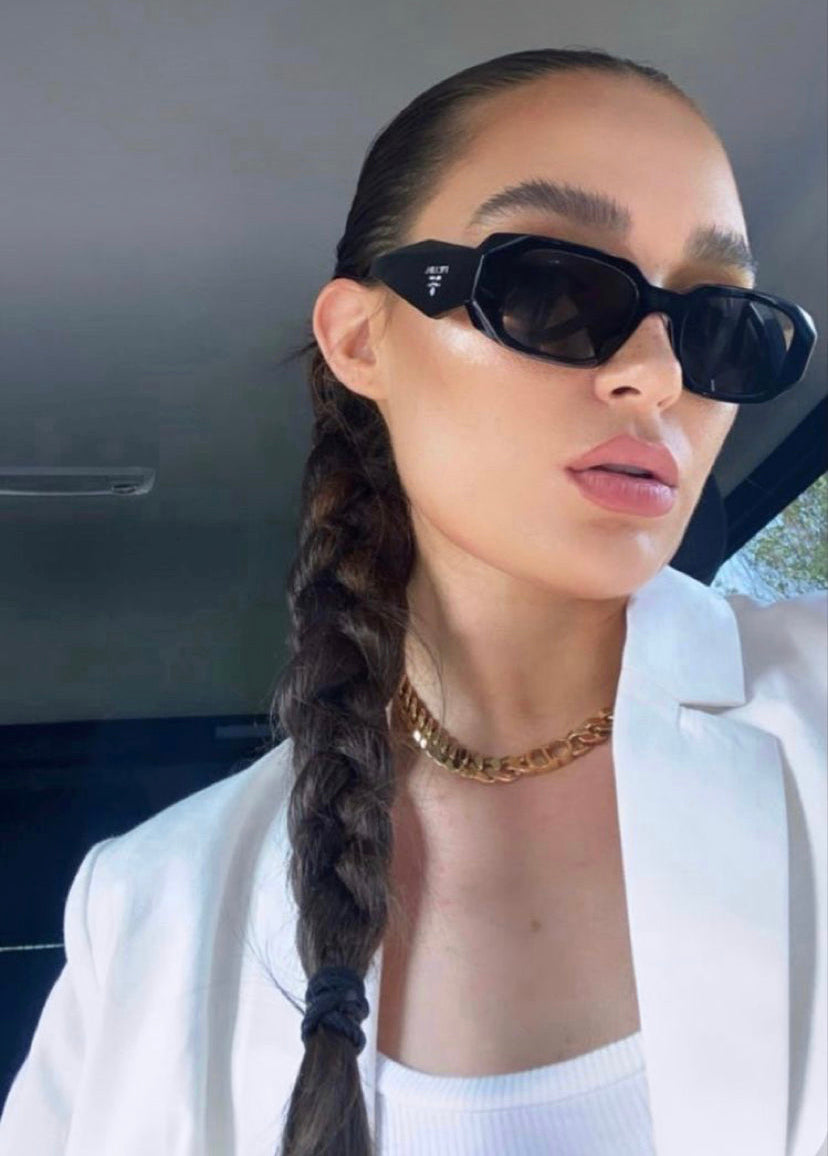 Low profile sunglasses