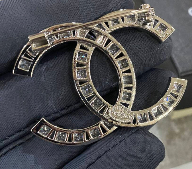 Silver faux diamonds brooch