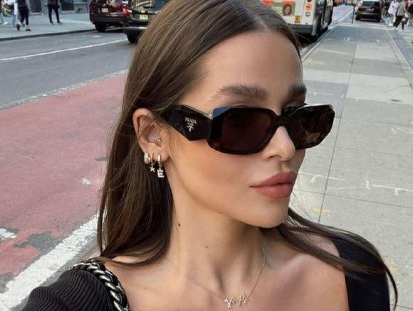 Low profile sunglasses