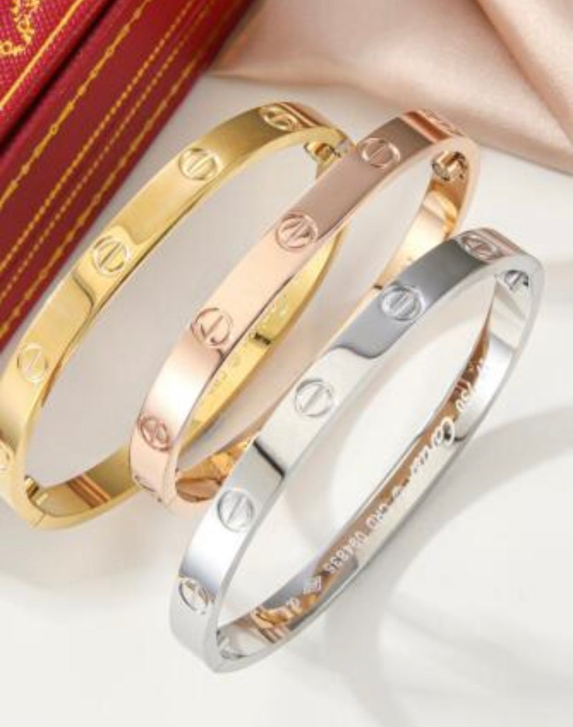 Brazalete de oro rosa o plata sin diamantes
