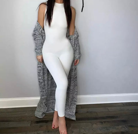 Stretchy black or white pantsuit