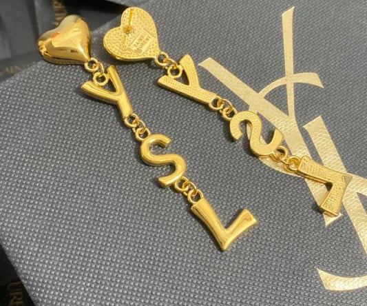 Pendientes colgantes de oro