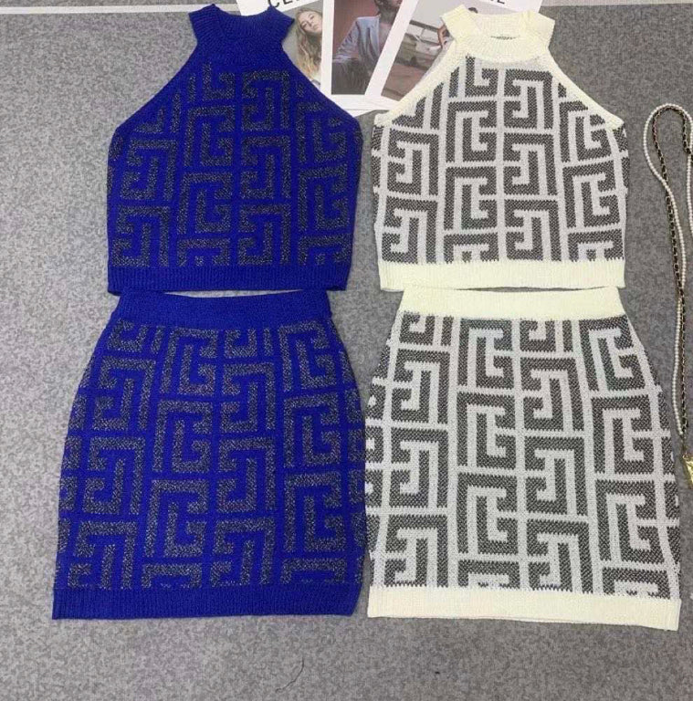 Two piece set in blue or white