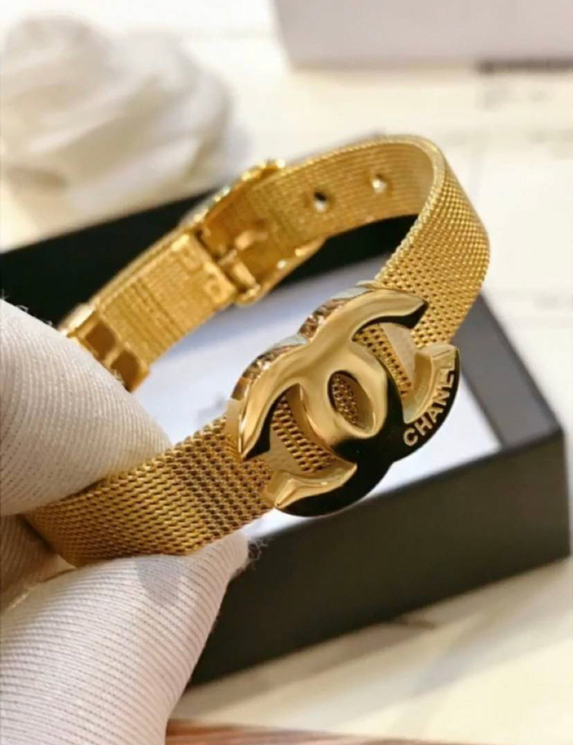 Gold Wrist band